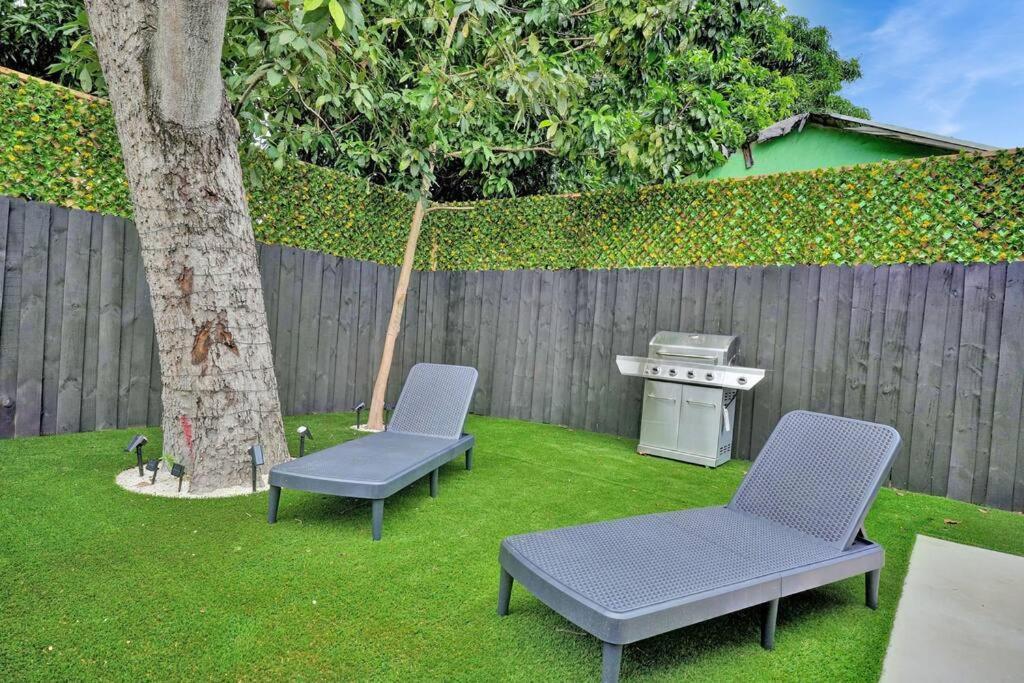マイアミ Design House -Heated Pool -Big Yard -Gated Parkingヴィラ エクステリア 写真